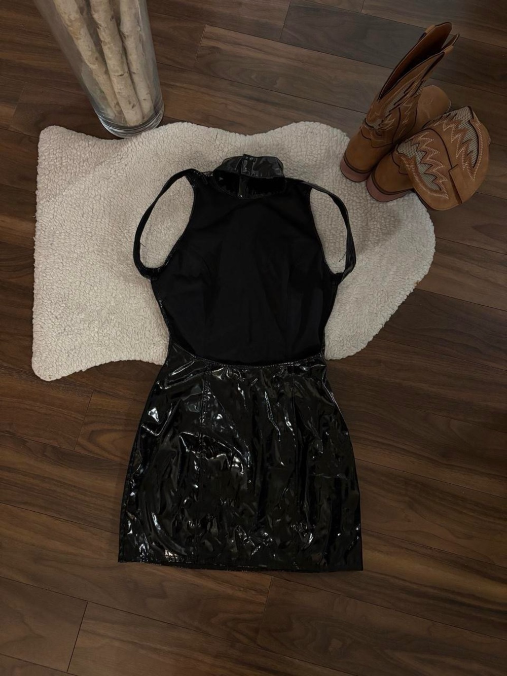 🌙BLACK WET LOOK VINYL OPEN BACK MINI DRESS